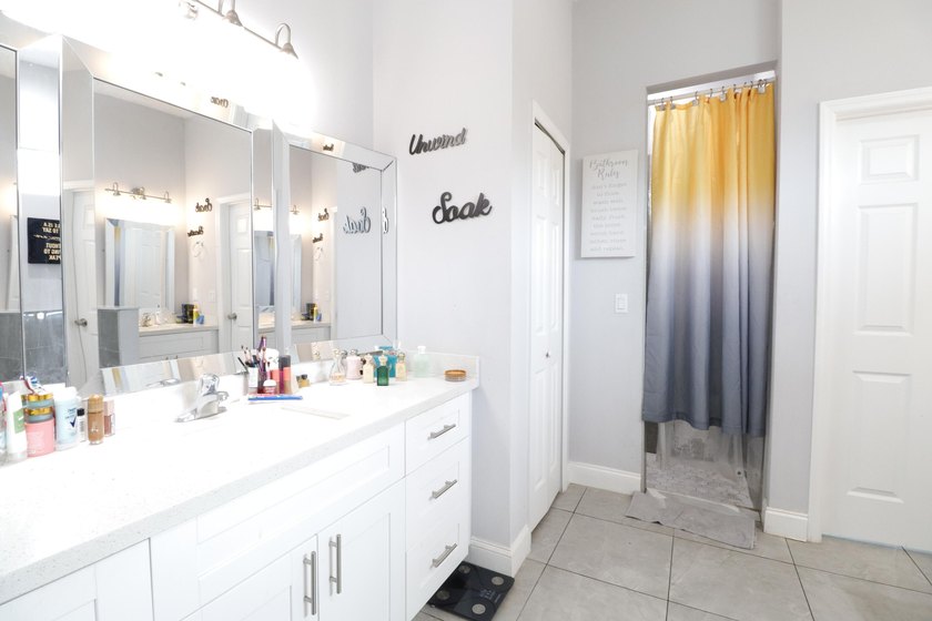 SHORT SALE** Excellent opportunity to own a 2022-built CBS home - photo 15