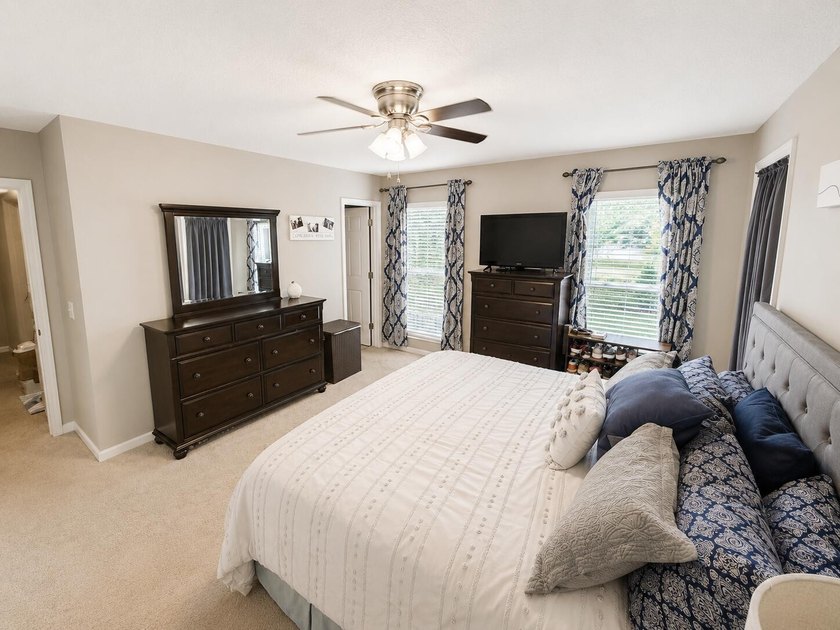 Welcome to Santee Cooper Resort, where golf, lake living, and - photo 20