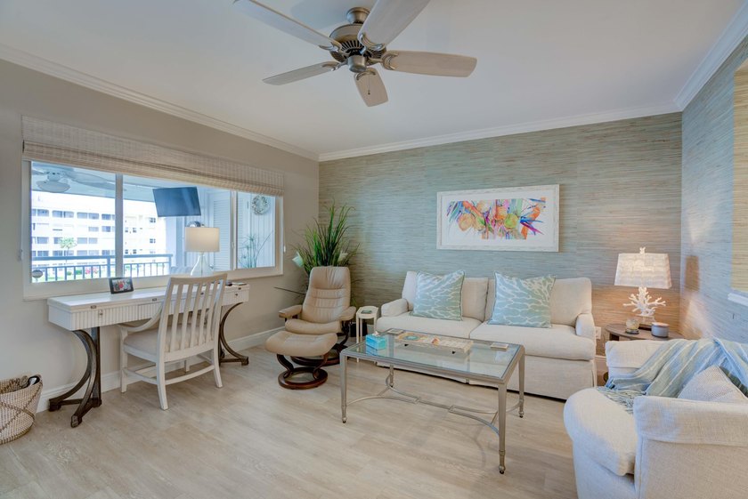 Enjoy spectacular intracoastal water views! This Beautifully - photo 11