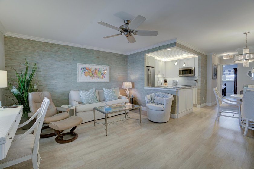Enjoy spectacular intracoastal water views! This Beautifully - photo 13