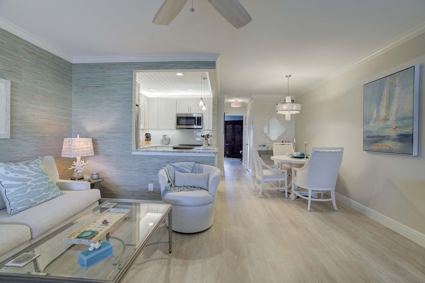 Enjoy spectacular intracoastal water views! This Beautifully - photo 14