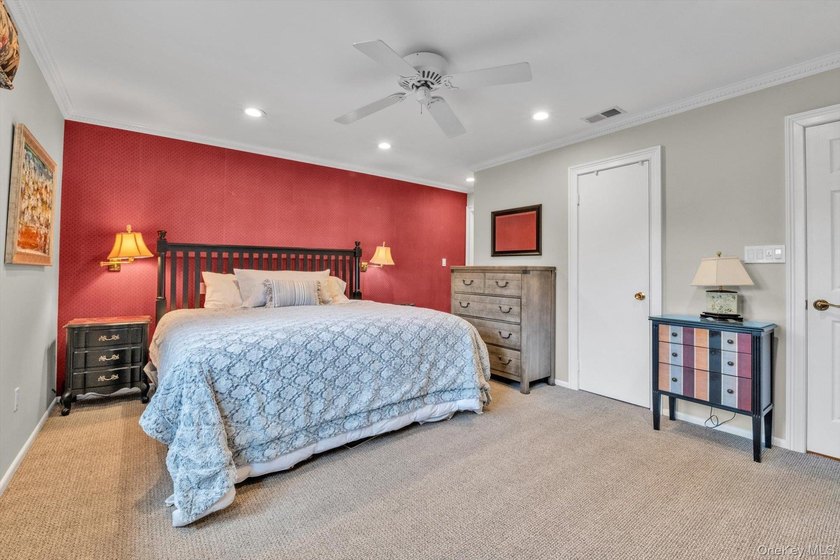 Experience the lifestyle and convenience of Oceanside Cove! This - photo 16