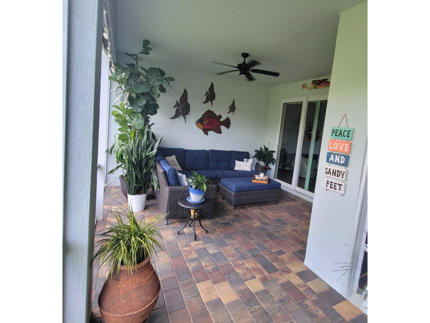 LOOK NO FURTHER THIS PRISTINE UPGRADED HOME SHOWS LIKE A MODEL - photo 34