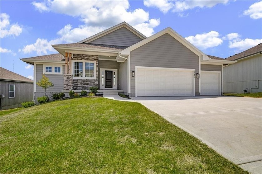 Discover The Payton, a masterfully designed floor plan by Prieb - photo 9