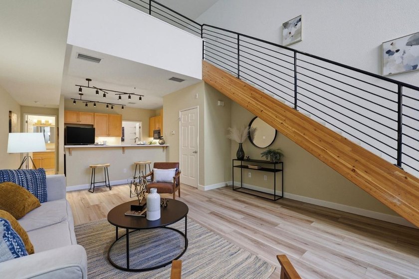 Rare loft-style condo just steps from the vibrant heart of - photo 6