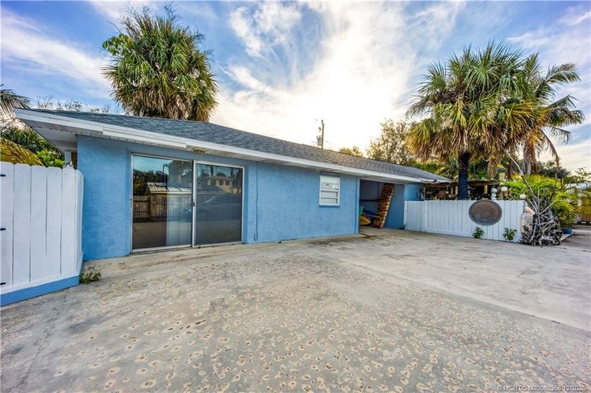 Prime Waterfront Property. Located on the scenic Indian River - photo 33