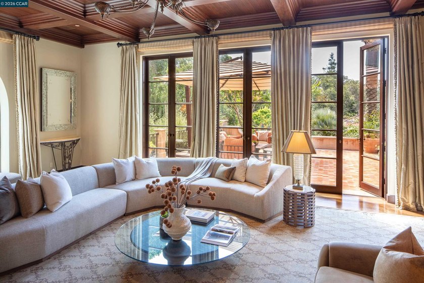 This Piedmont estate marries the soul of a Mediterranean villa - photo 10