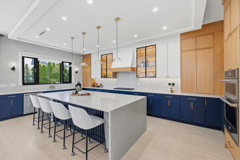 Custom built home to a higher standard in the ever popular OCEAN - photo 7