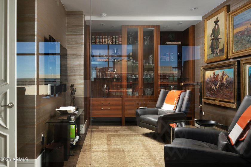 The crown jewel of the ultra luxurious Esplanade Place - photo 11