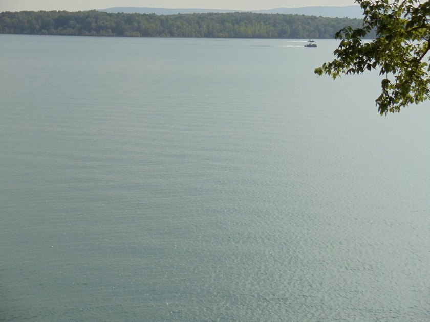 ABSOLUTELY BREATHTAKING BECAUSE ALL YOU SEE IS LAKE. NOTHING ON - photo 6