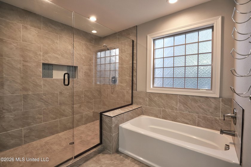 Beautiful updated family home . The home features valuted - photo 19