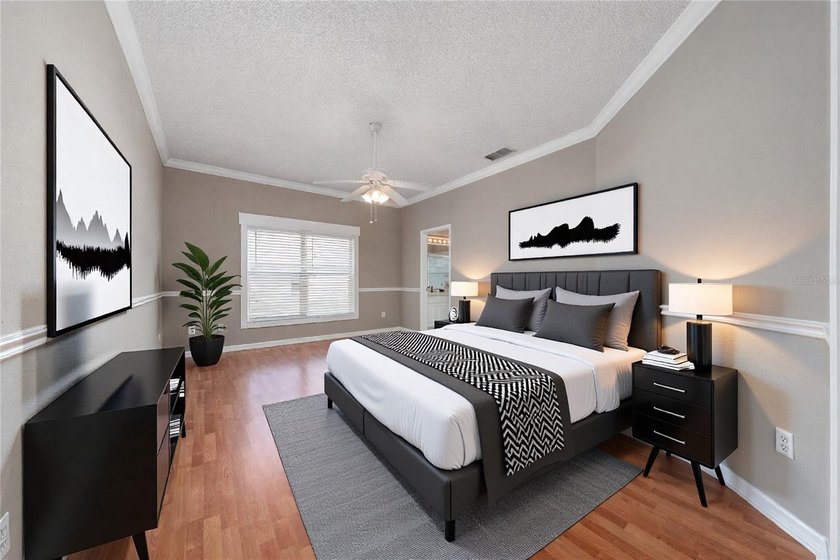 Virtually Staged. Immaculate Cute and Cozy house in Northshore - photo 29