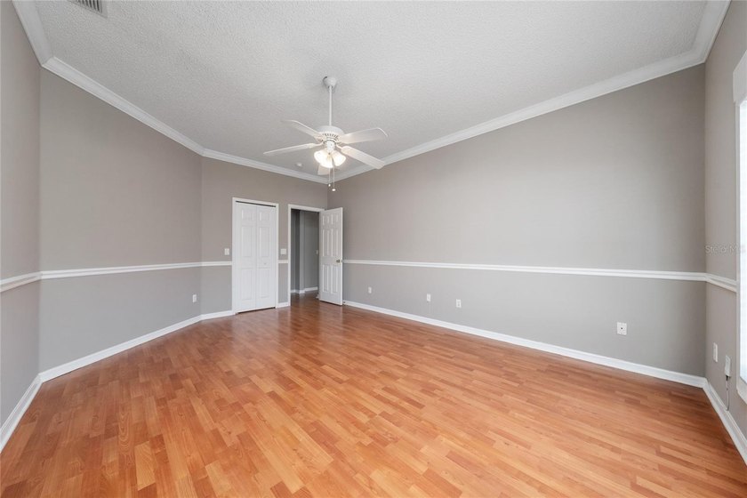 Virtually Staged. Immaculate Cute and Cozy house in Northshore - photo 31