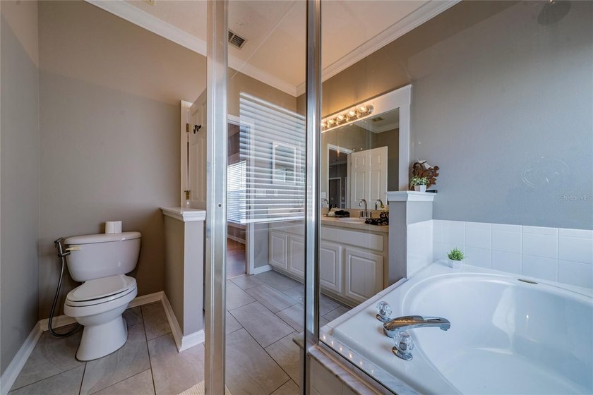 Virtually Staged. Immaculate Cute and Cozy house in Northshore - photo 35
