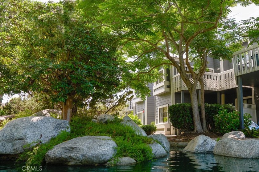 Welcome to your ideal coastal haven in Huntington Beach! Located - photo 7