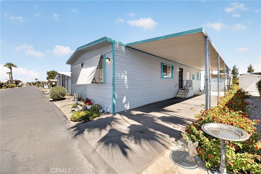 Make this beautiful house your new home in a premier 55+ - photo 2