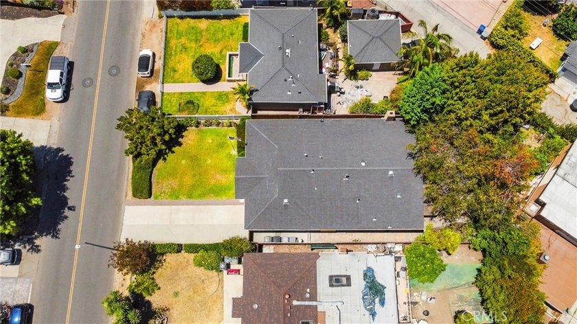 Located in the highly desirable Walteria neighborhood of South - photo 5