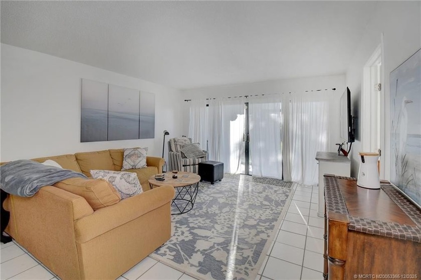 Welcome to this beautifully maintained 2-bedroom, 2-bath - photo 16