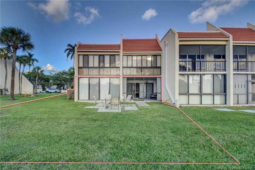 Welcome to this beautifully maintained 2-bedroom, 2-bath - photo 37