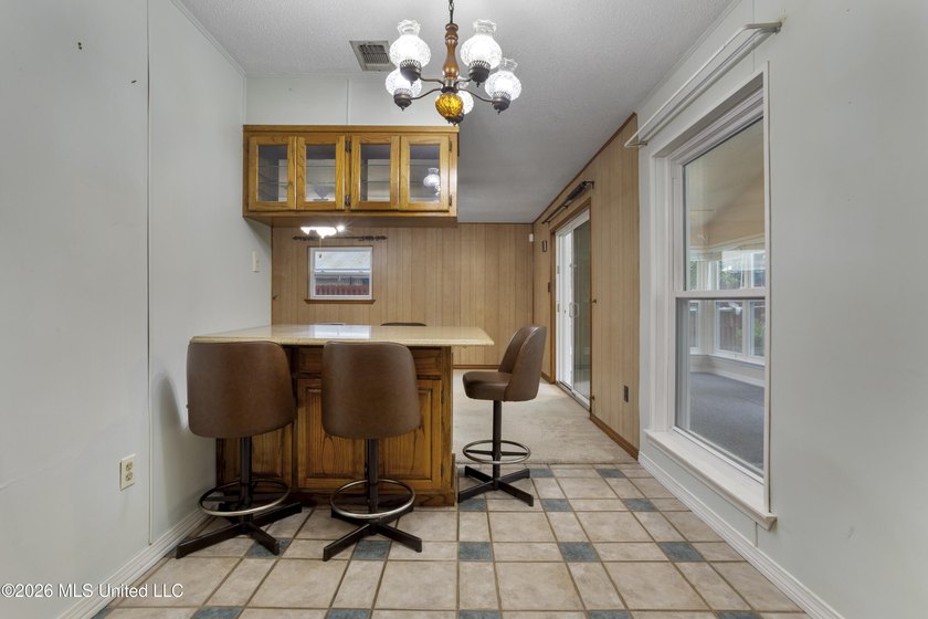 Great Home with Incredible Potential! This 3-bedroom, 2-bath - photo 16