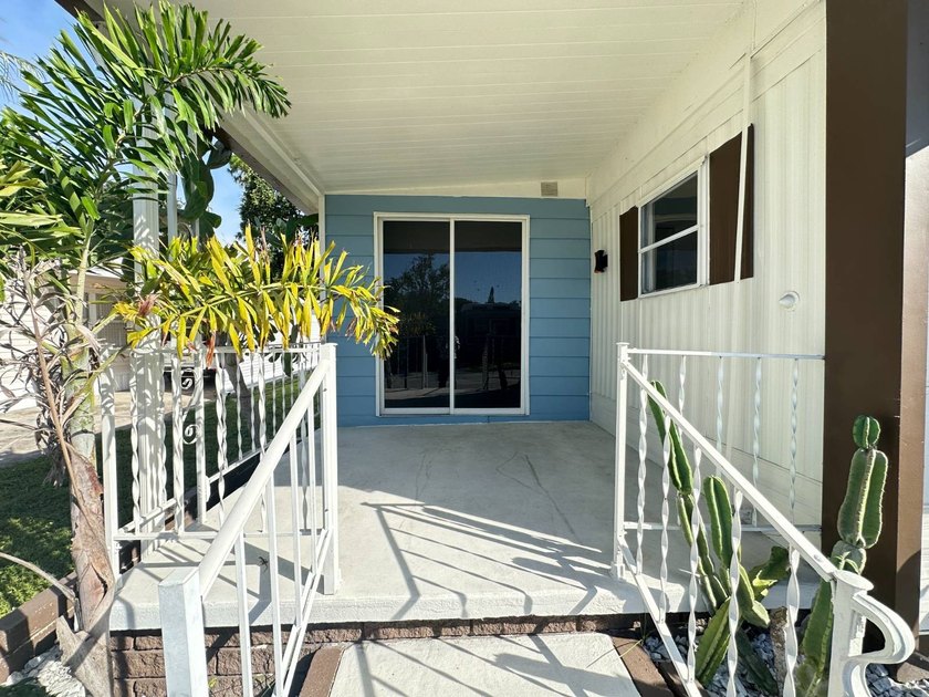 Welcome to Silk Oak Lodge - Resort-Style Living in the Heart of - photo 8