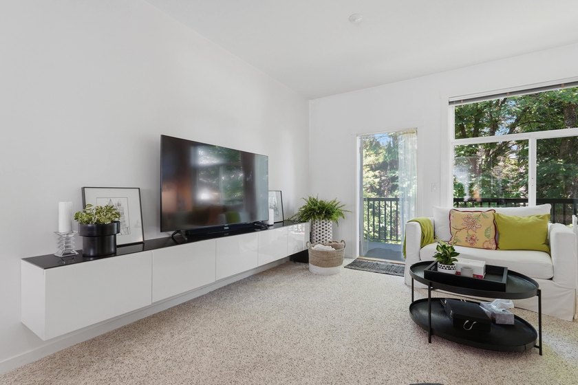 Welcome to Nature's Walk by Mosaic Homes in desirable Sullivan - photo 10
