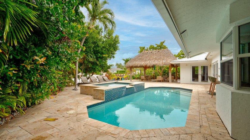 **Tropical Paradise in The Cove: The Ultimate Waterfront - photo 7