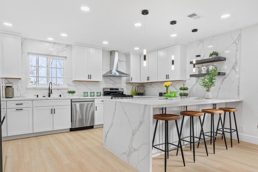 Welcome to this charming 4-bedroom, 2-bathroom home located in - photo 25