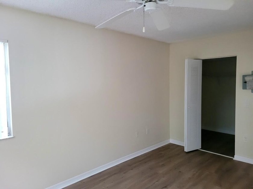 Discover a prime investment opportunity with this - photo 11