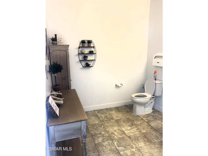 Two adjoining commercial condo units offered together as one - photo 12