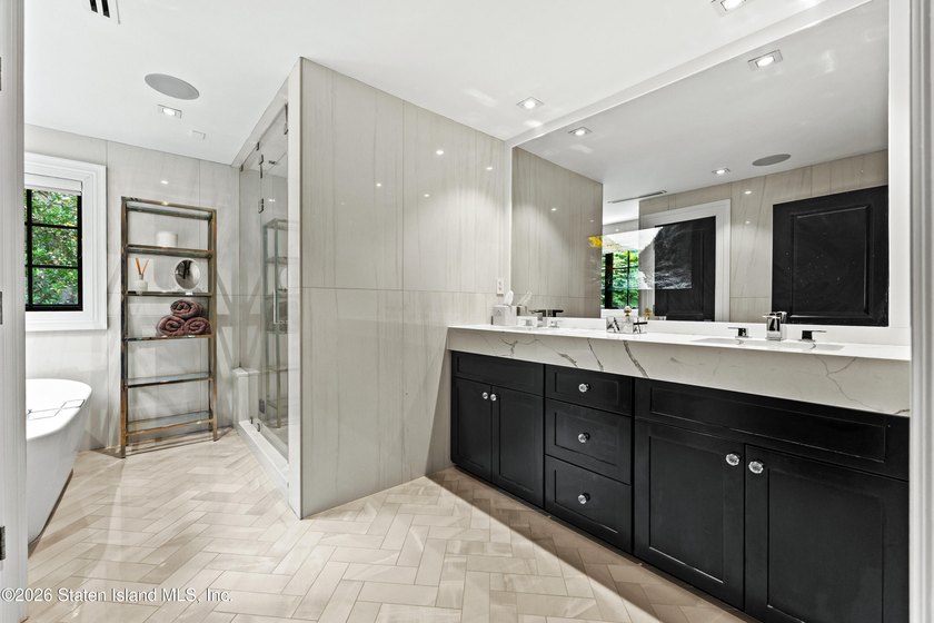 Welcome to 44 Annfield Court, a stunning 2019-built luxury - photo 24