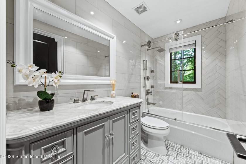 Welcome to 44 Annfield Court, a stunning 2019-built luxury - photo 31