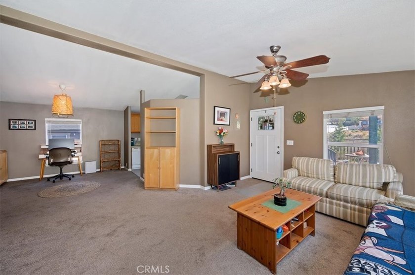 46037 South - photo 9