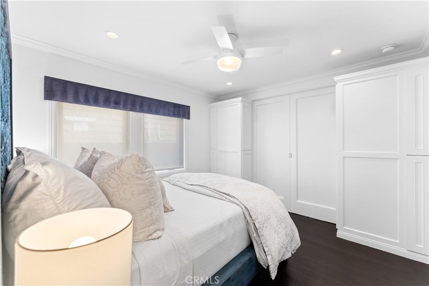 Gorgeous throughout, with a spectacular view - this 2 bedroom 2 - photo 10