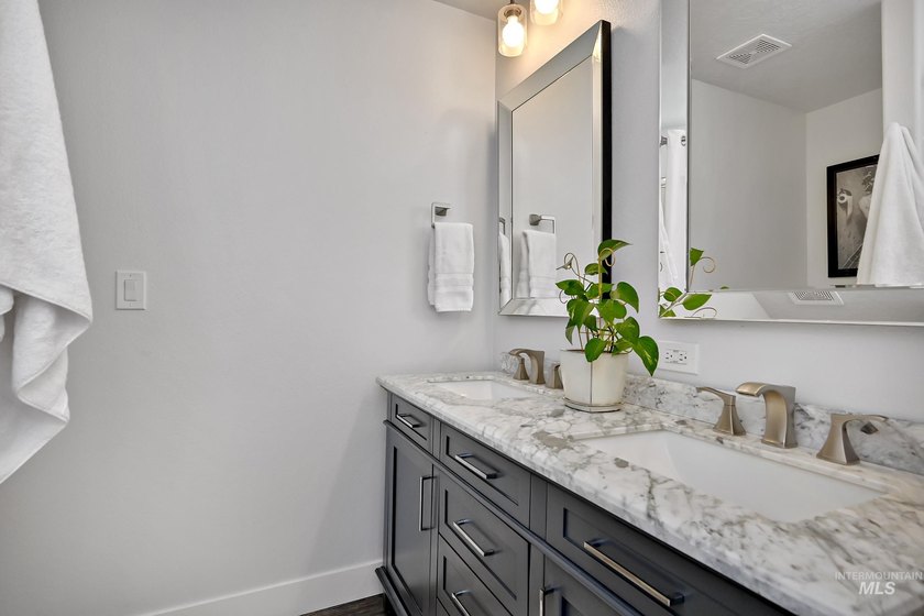 A rare opportunity to own a fully remodeled single-level home in - photo 15
