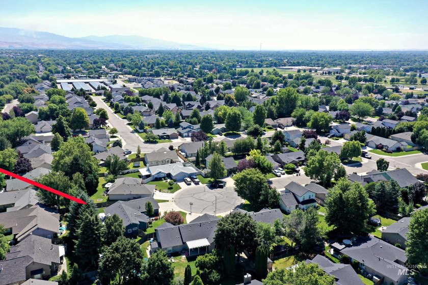 A rare opportunity to own a fully remodeled single-level home in - photo 29