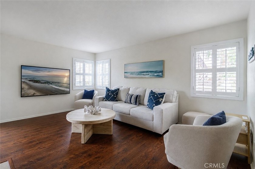 Welcome to 14 Corniche, Unit 8, an exquisitely remodeled luxury - photo 11