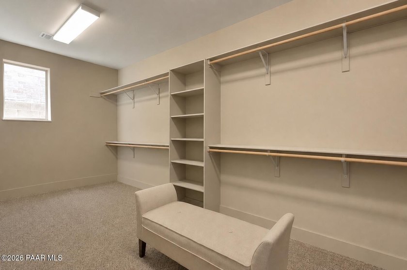 This freshly painted, immaculate home has been so well cared for - photo 21