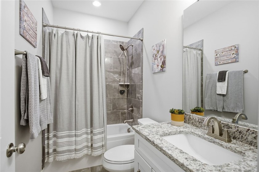 AVG POWER BILL OF $150/month on a 3300+ sqft house?! Take a - photo 24