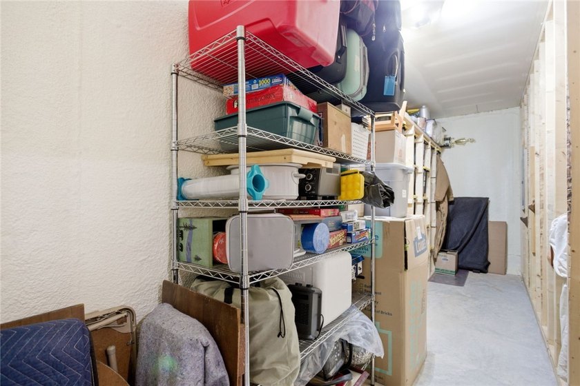 AVG POWER BILL OF $150/month on a 3300+ sqft house?! Take a - photo 36