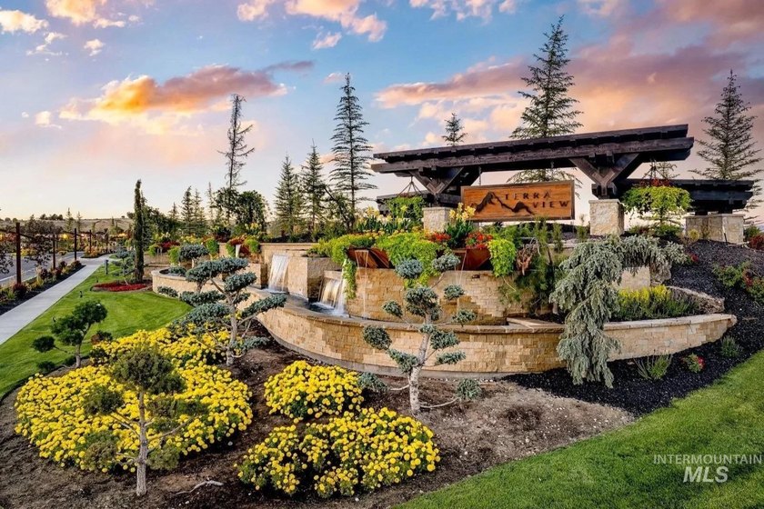 A stunning custom home in the esteemed Terra View community, set - photo 37
