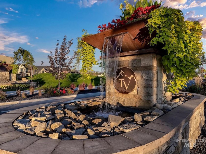 A stunning custom home in the esteemed Terra View community, set - photo 38