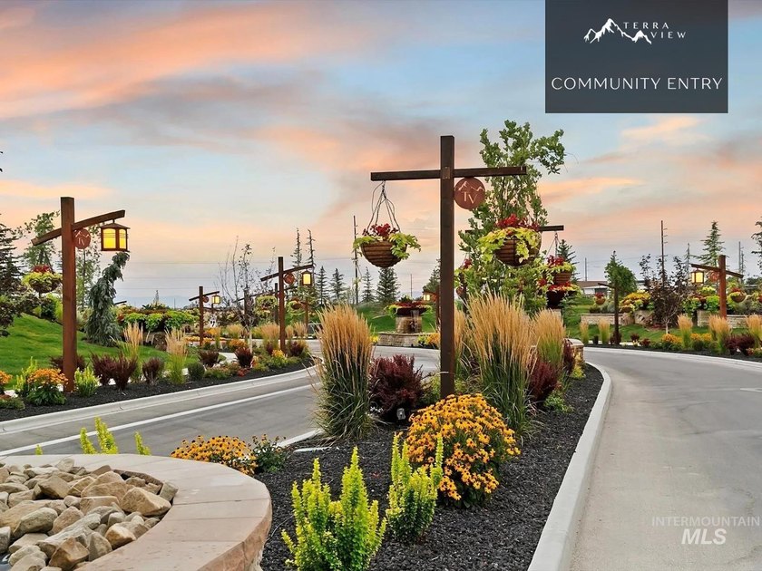 A stunning custom home in the esteemed Terra View community, set - photo 41