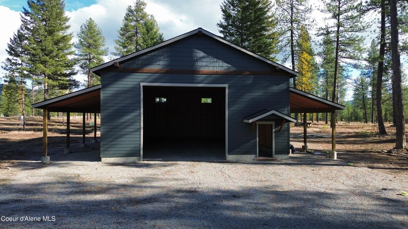 To-be-built on 5 private acres in a gated community in Blanchard - photo 19