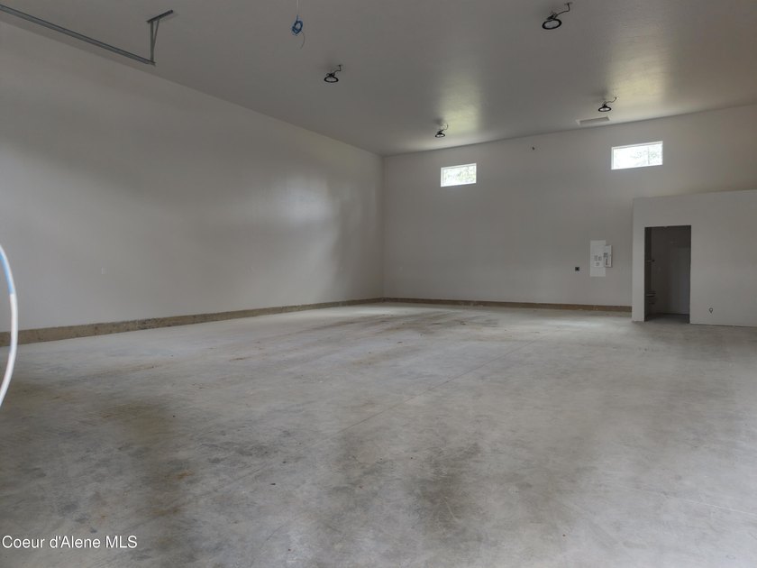 To-be-built on 5 private acres in a gated community in Blanchard - photo 21