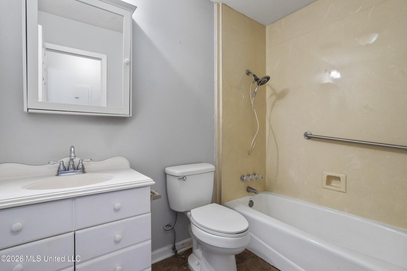Great Brick Home with an Additional Lot! Enjoy extra space and - photo 21