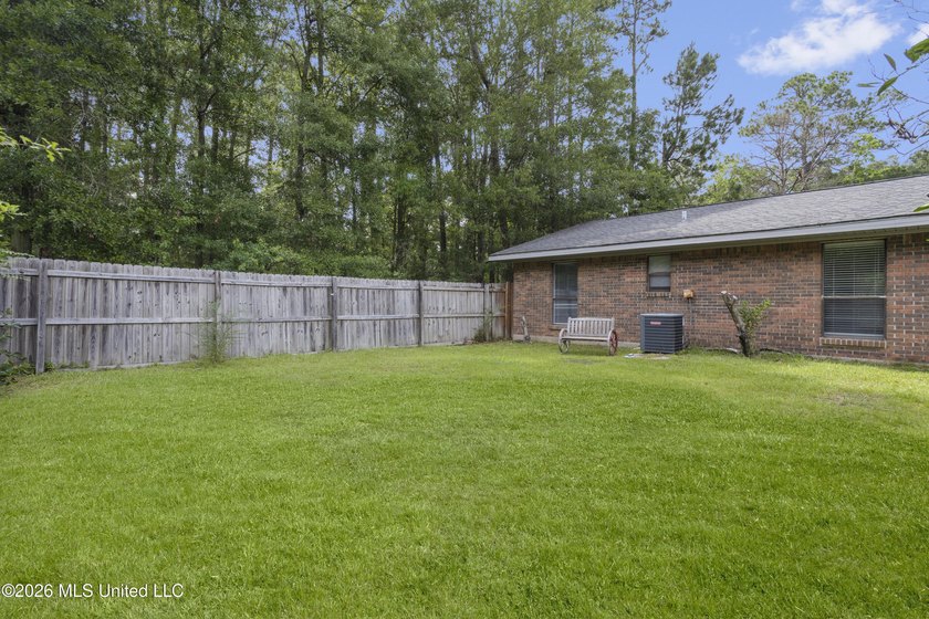 Great Brick Home with an Additional Lot! Enjoy extra space and - photo 25
