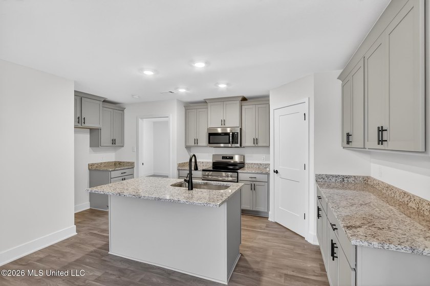 Seller is offering buyer concessions to make homeownership more - photo 4