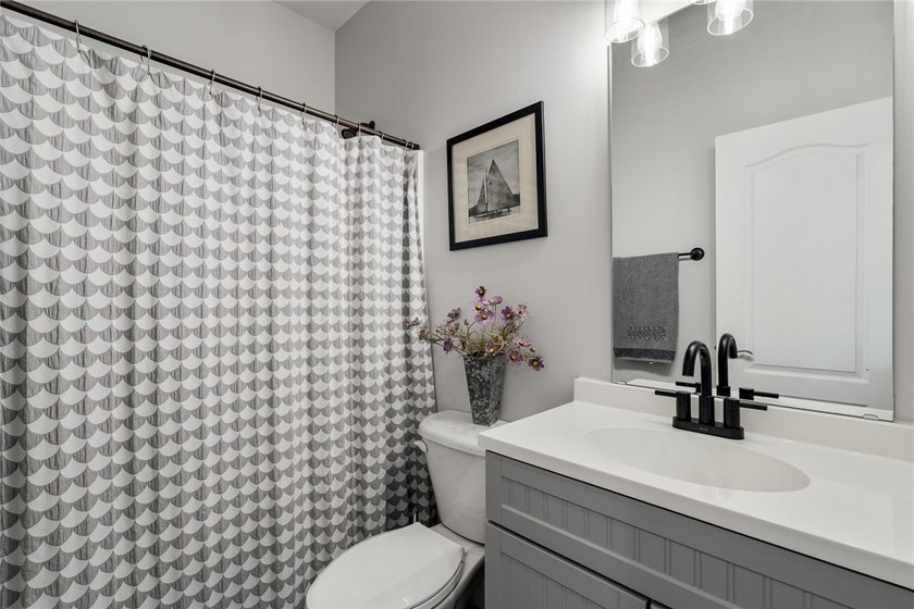 Welcome to Lexington Pointe, where everyday living feels like a - photo 24
