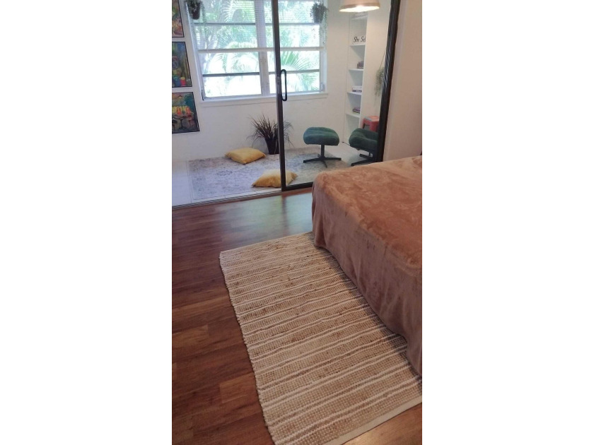 Unique, incomparable 1-bed, 1.5-bath corner unit with flexible - photo 42